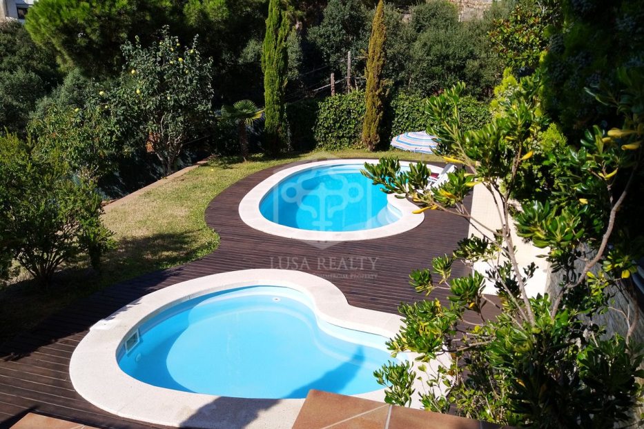 Villa in Lloret de Mar, Girona, Spain 5 bedrooms, 508 sq.m. No. 128024