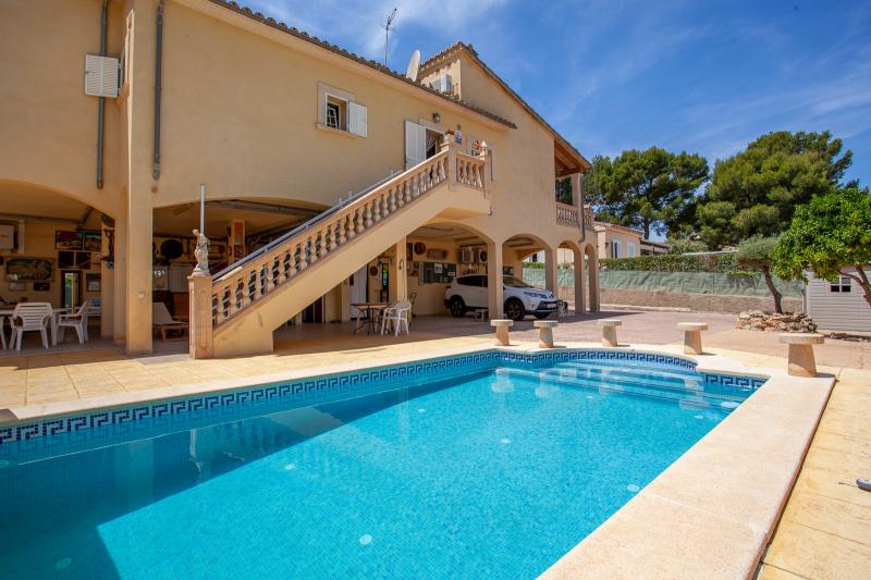 Willa w Santa Ponsa, Mallorca, Hiszpania 3 sypialnie, 244 mkw. nr 127026