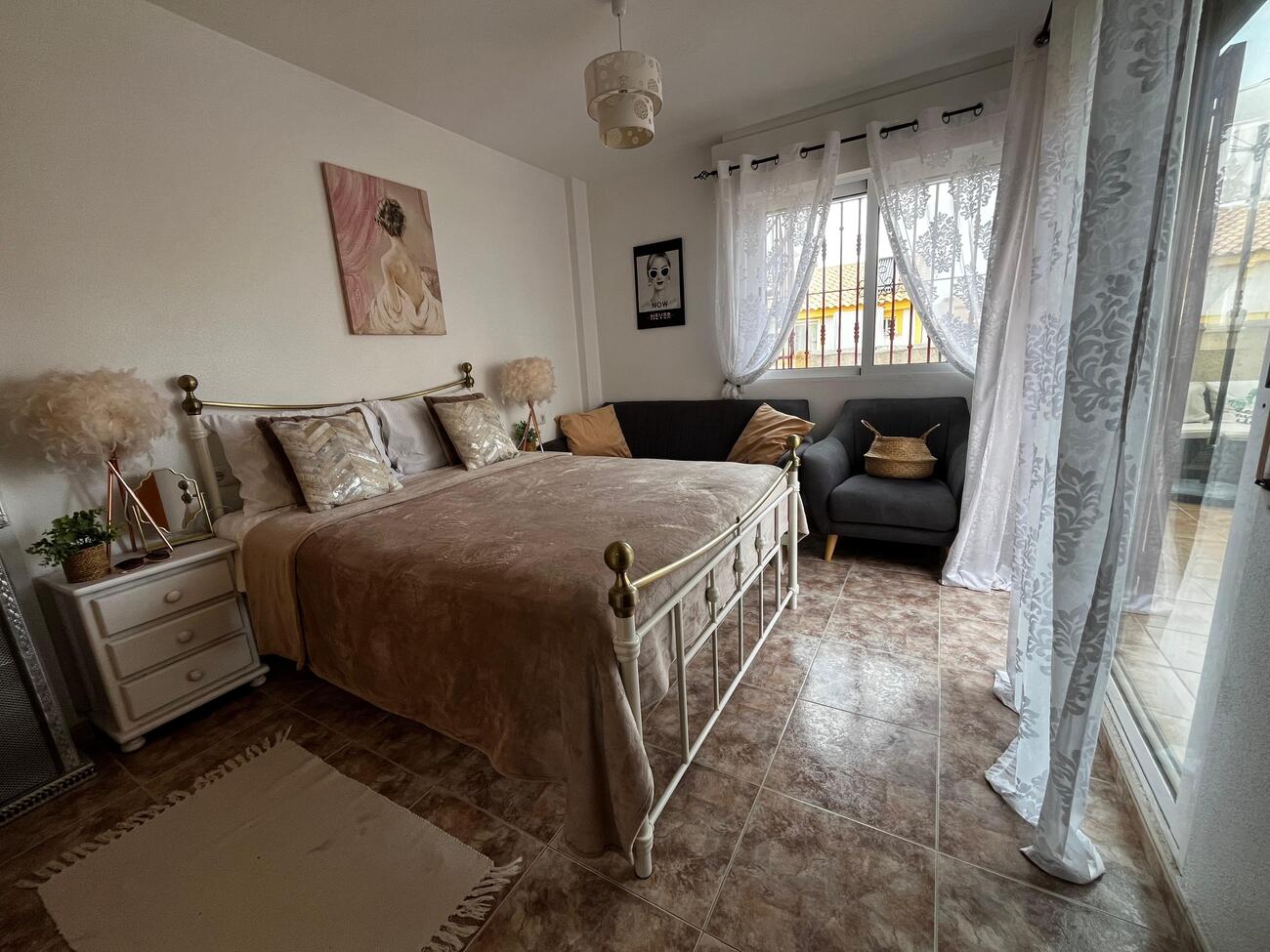 Radhus i Torrevieja, Alicante, Spanien 3 sovrum, 135 kvm. Nr. 125775