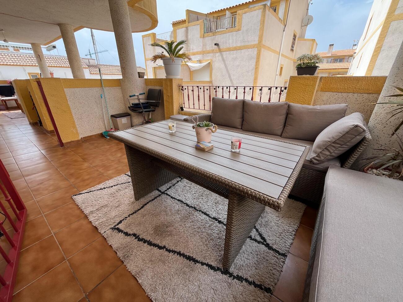 Radhus i Torrevieja, Alicante, Spanien 3 sovrum, 135 kvm. Nr. 125775