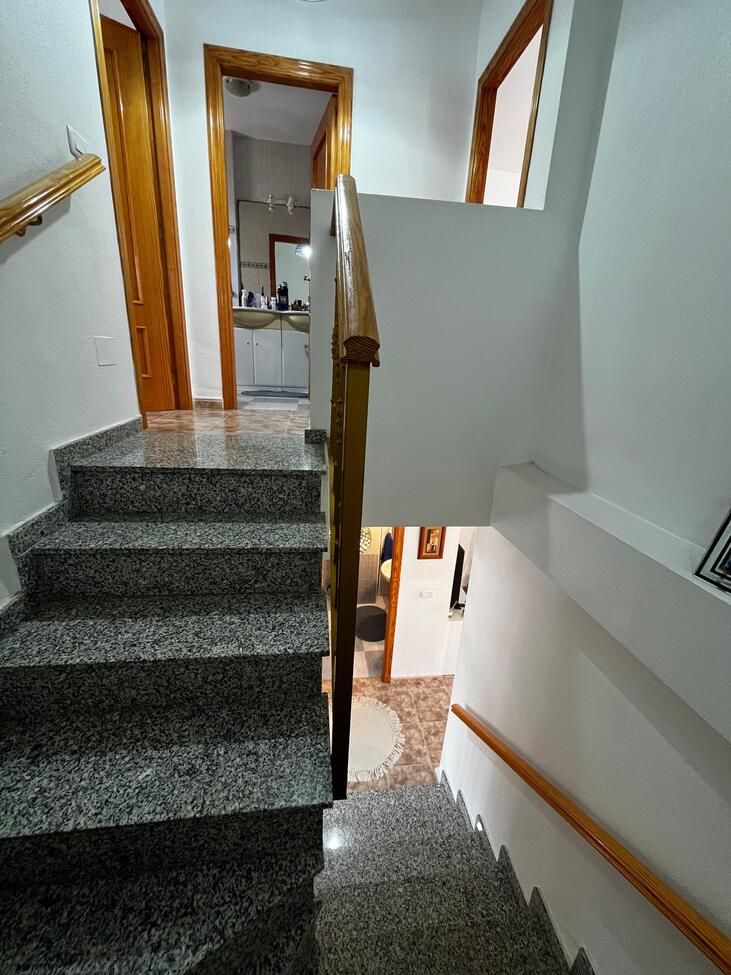 Radhus i Torrevieja, Alicante, Spanien 3 sovrum, 135 kvm. Nr. 125775