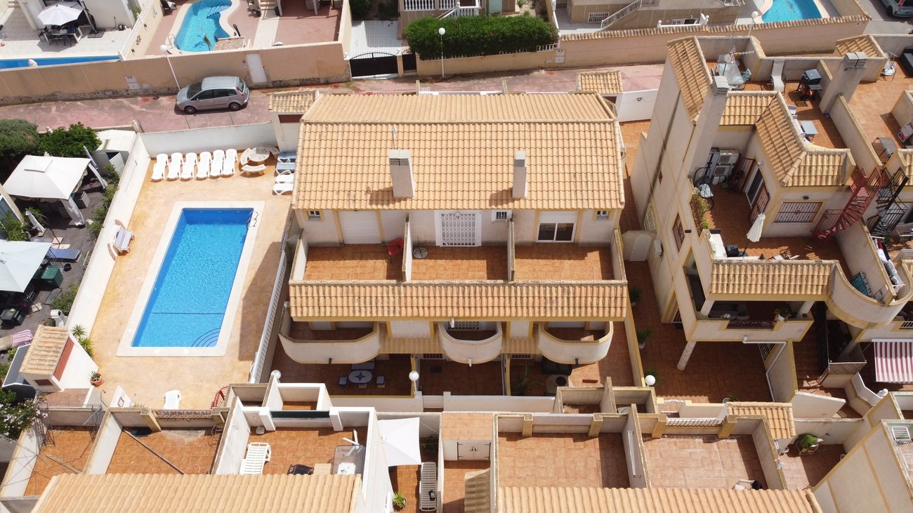 Radhus i Torrevieja, Alicante, Spanien 3 sovrum, 135 kvm. Nr. 125775