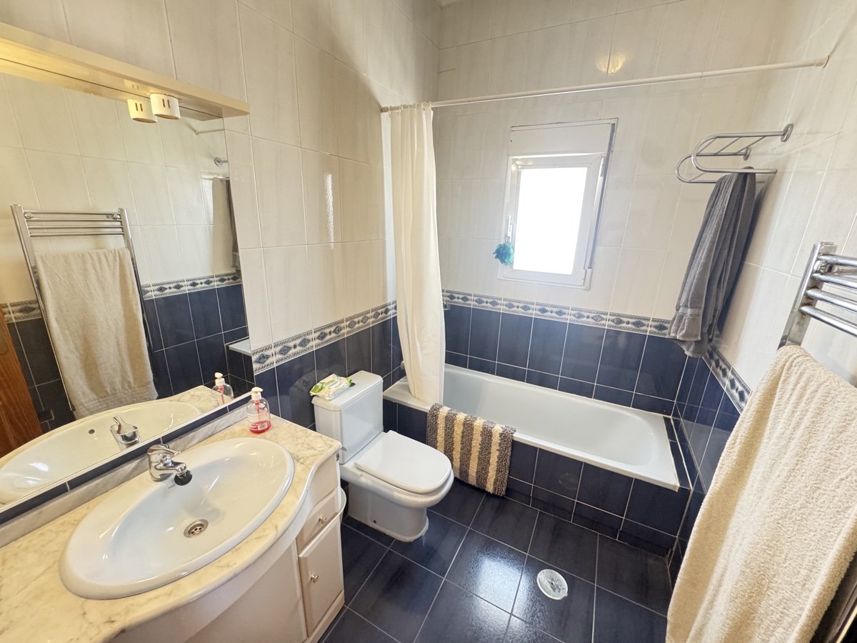 Huvila San Miguel de Salinas, Alicante, Espanja 5 makuuhuonetta, 163 m2 No. 125664