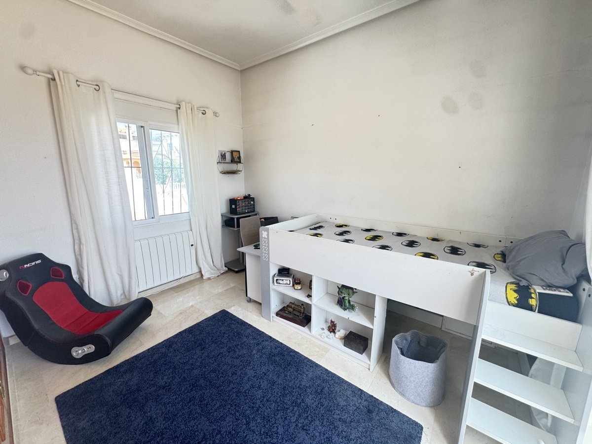 Huvila San Miguel de Salinas, Alicante, Espanja 5 makuuhuonetta, 163 m2 No. 125664