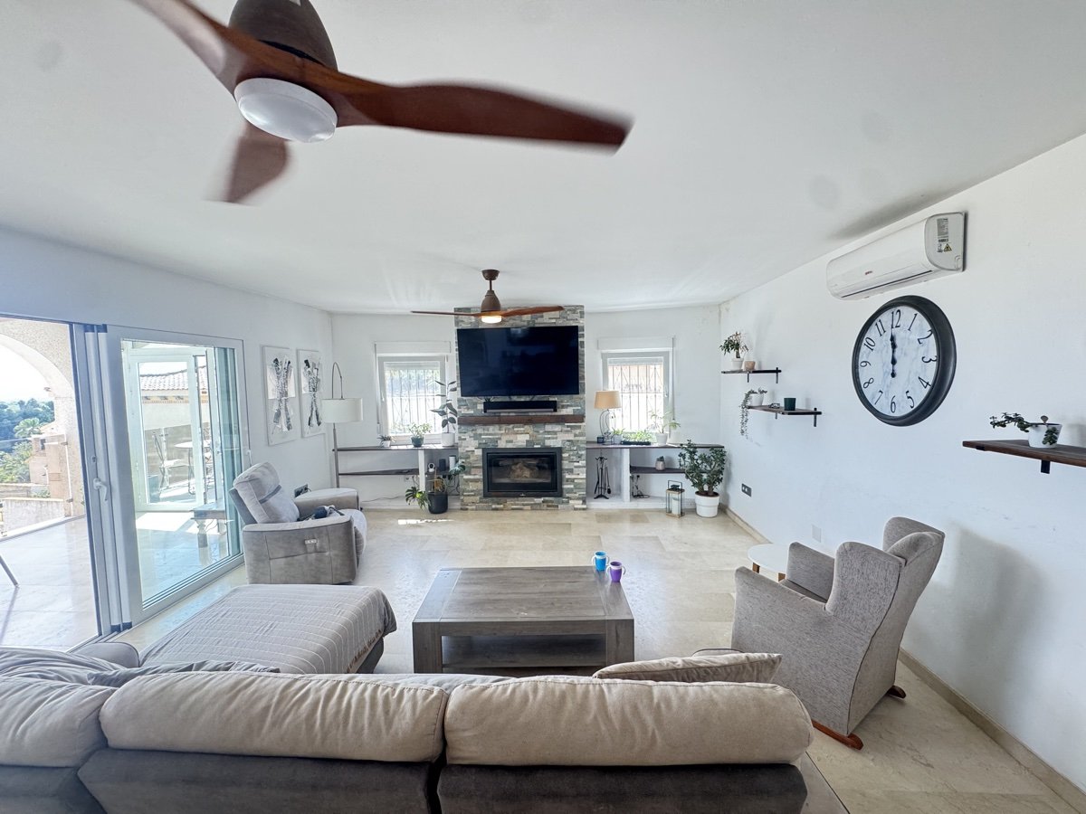 Huvila San Miguel de Salinas, Alicante, Espanja 5 makuuhuonetta, 163 m2 No. 125664