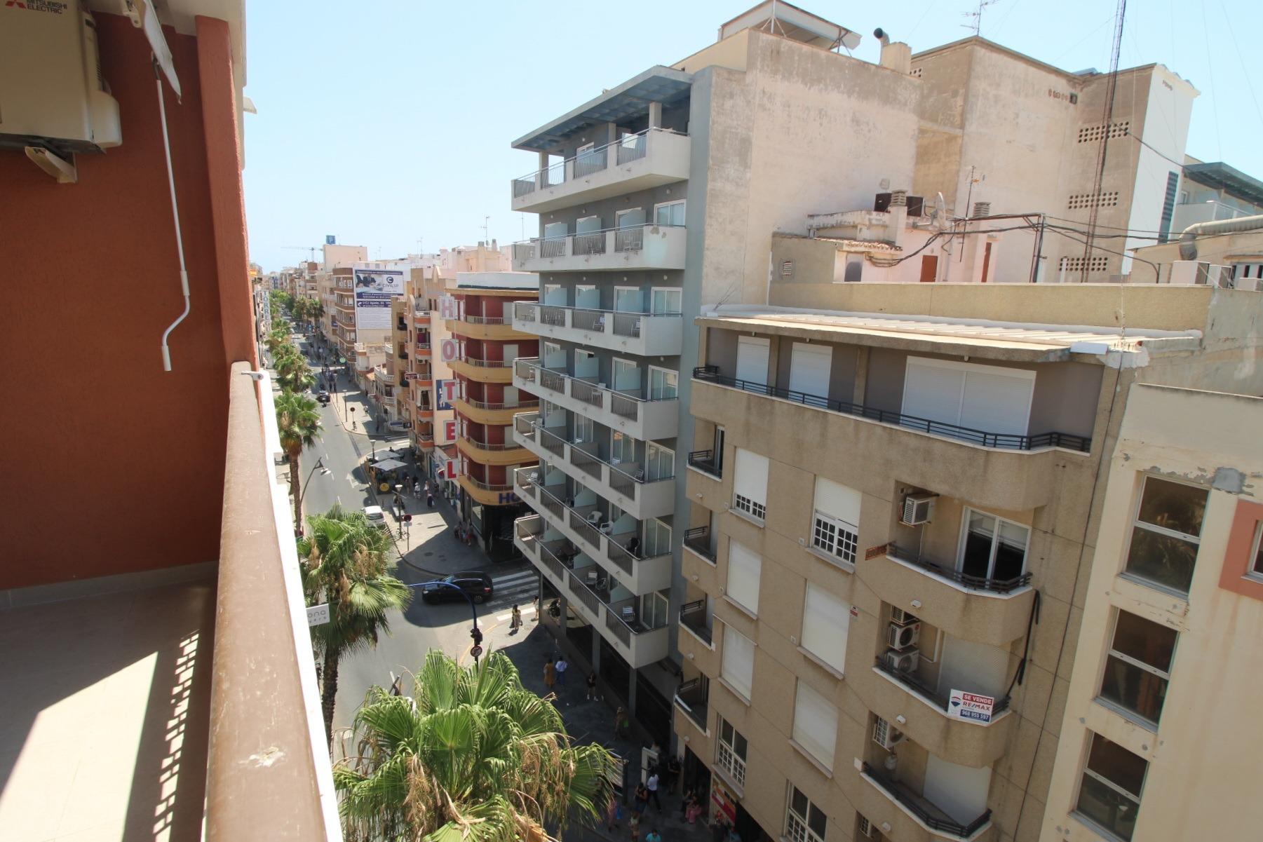 Lägenhet i Torrevieja, Alicante, Spanien 3 sovrum, 138 kvm. Nr. 131581