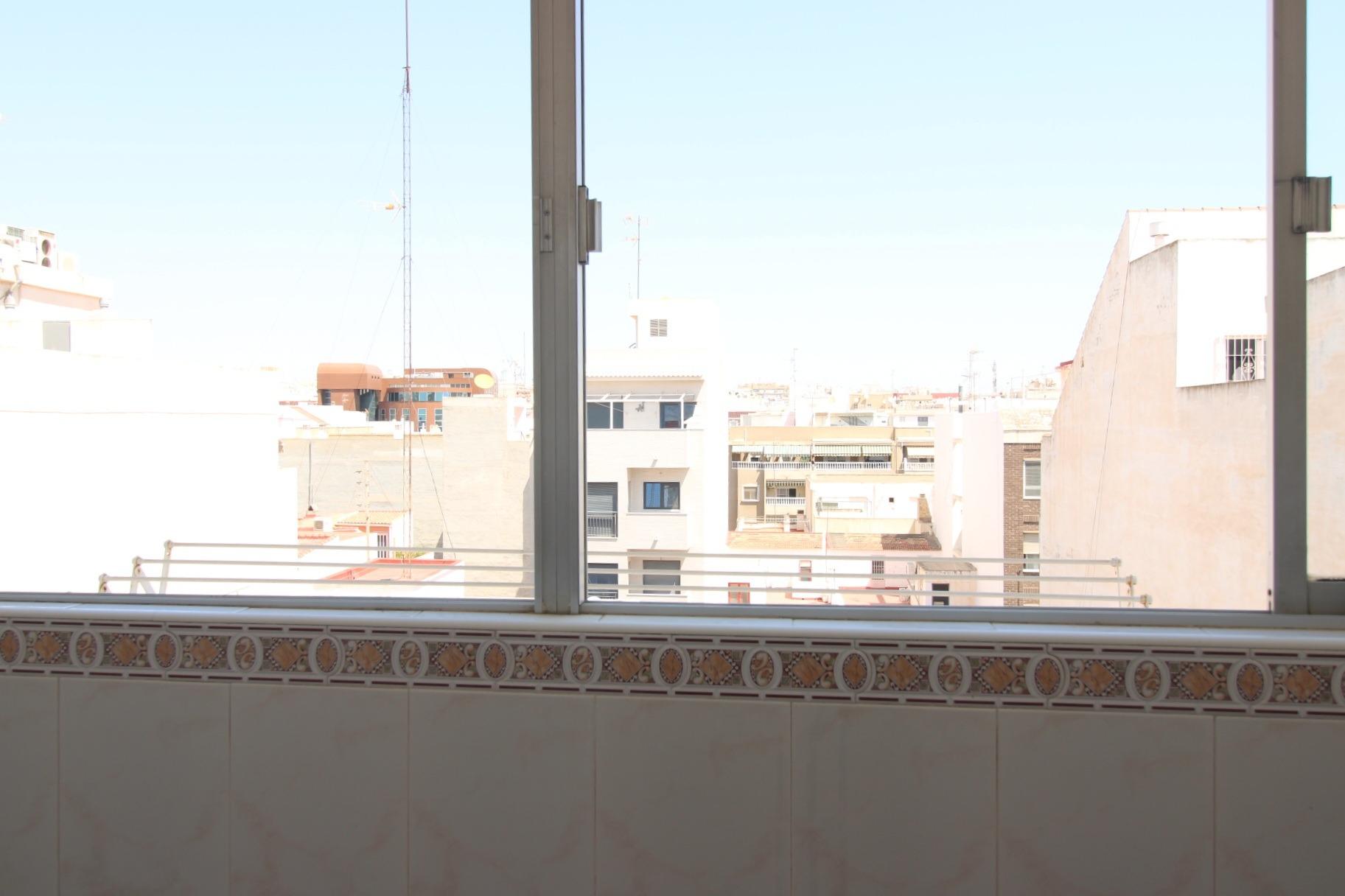 Lägenhet i Torrevieja, Alicante, Spanien 3 sovrum, 138 kvm. Nr. 131581