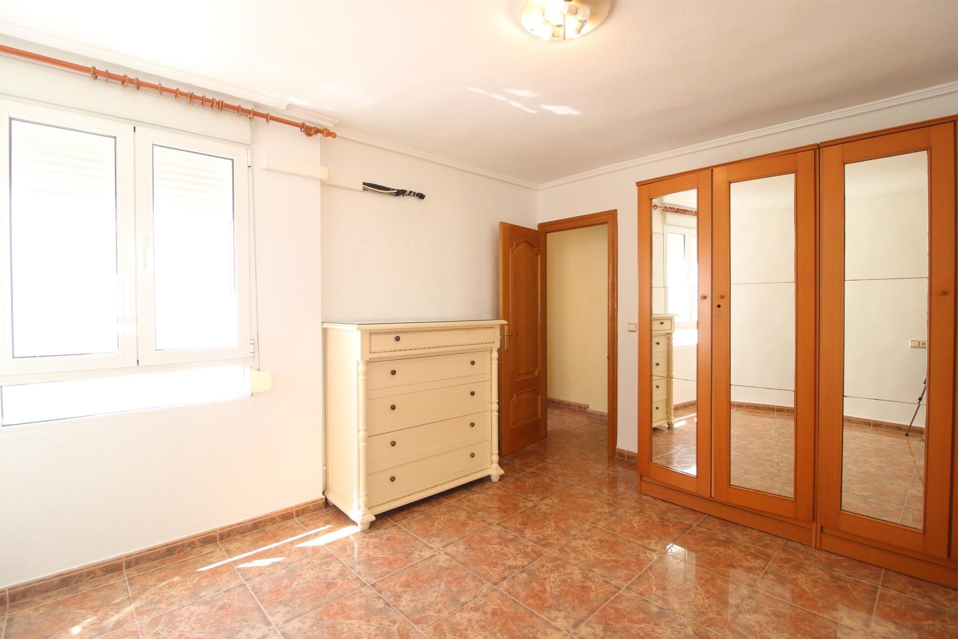 Lägenhet i Torrevieja, Alicante, Spanien 3 sovrum, 138 kvm. Nr. 131581