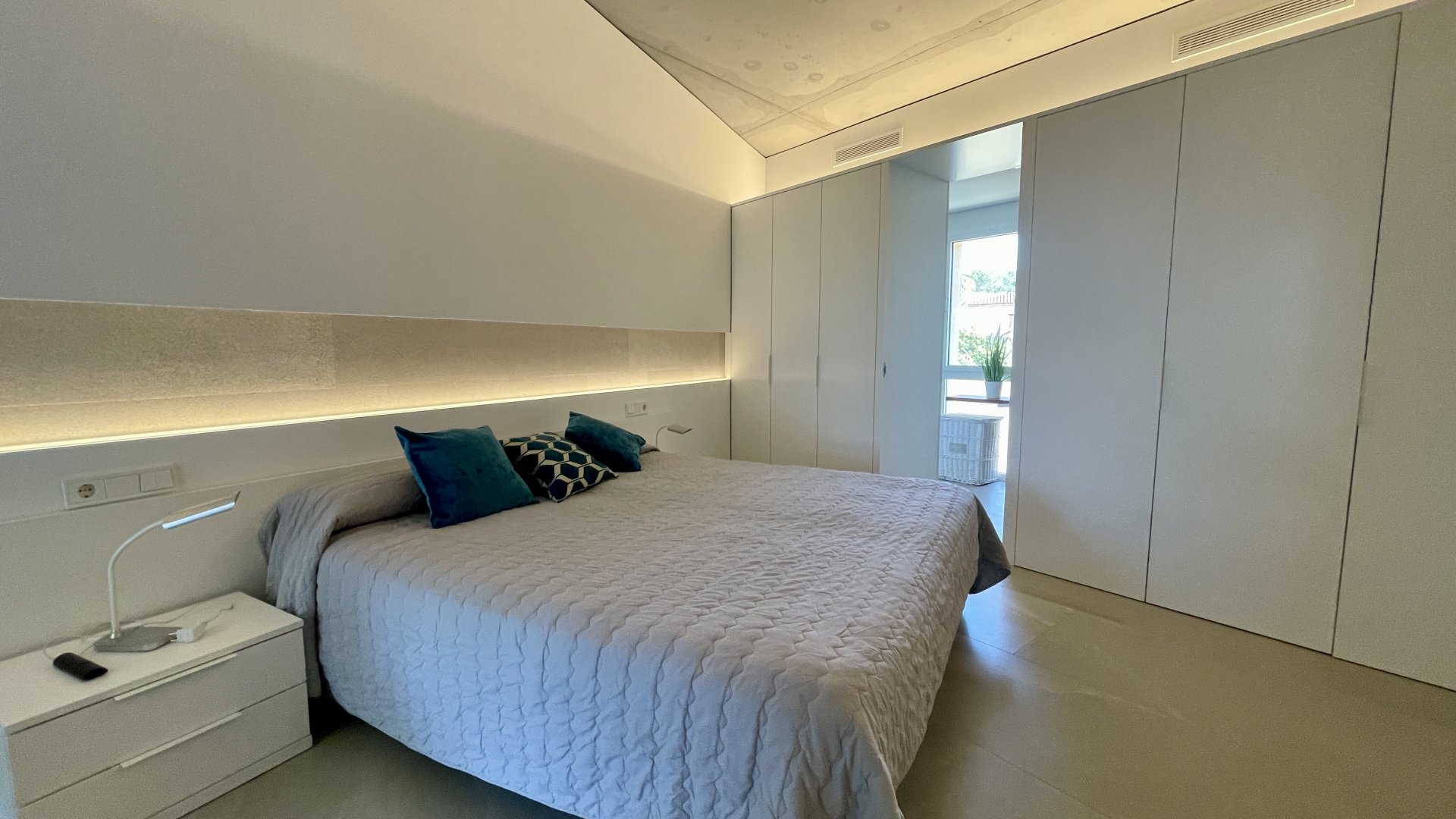 Villa in Sa Pobla, Mallorca, Spain 4 bedrooms, 591 sq.m. No. 128265