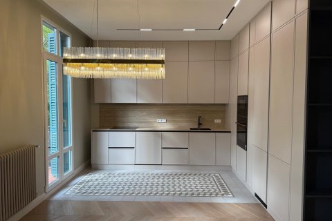 Apartament w L'Eixample, Barcelona, Hiszpania 3 sypialnie, 124 mkw. nr 130446