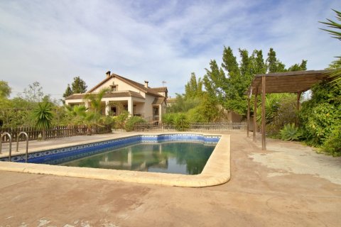 Villa in Elche, Alicante, Spain 5 bedrooms, 509 sq.m. No. 129352
