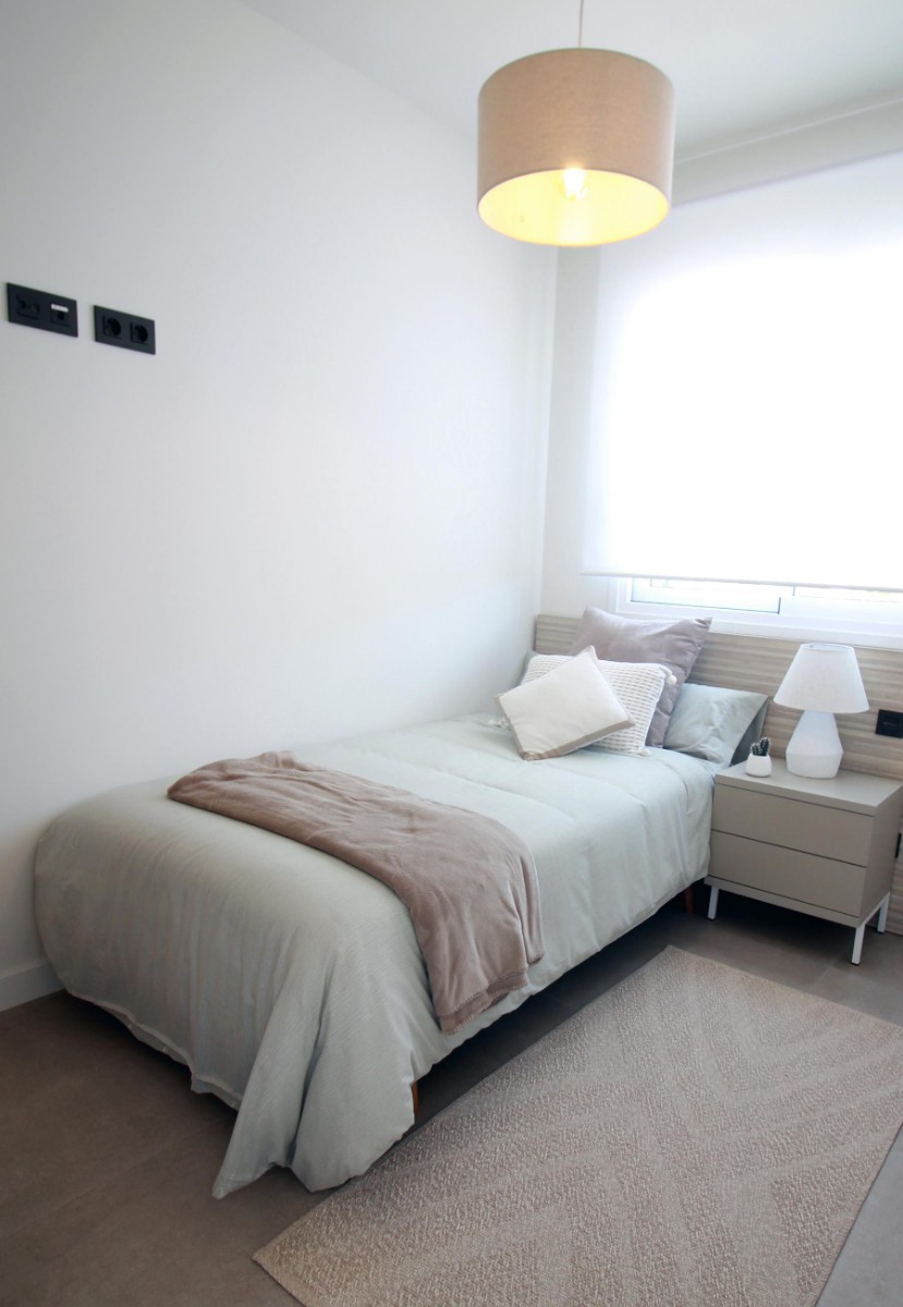 Bungalow a Pilar de la Horadada, Alicante, Spagna 2 camere da letto, 76 mq. N° 128352