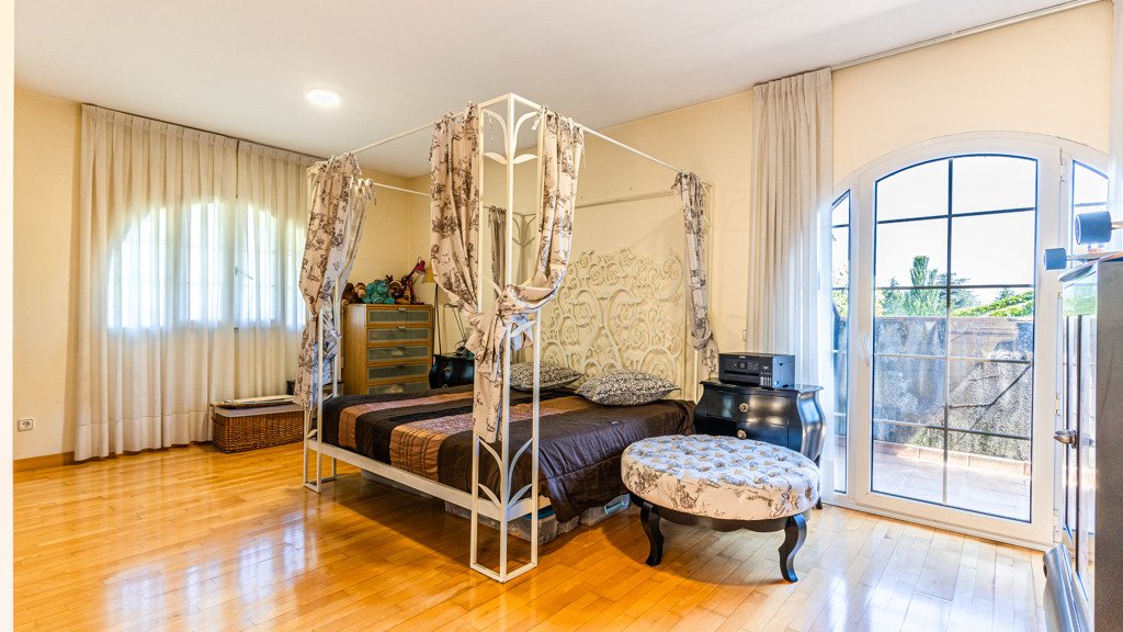 Villa à Villafranca Del Castillo, Madrid, Espagne 5 chambres, 846.3 m2 No. 121973
