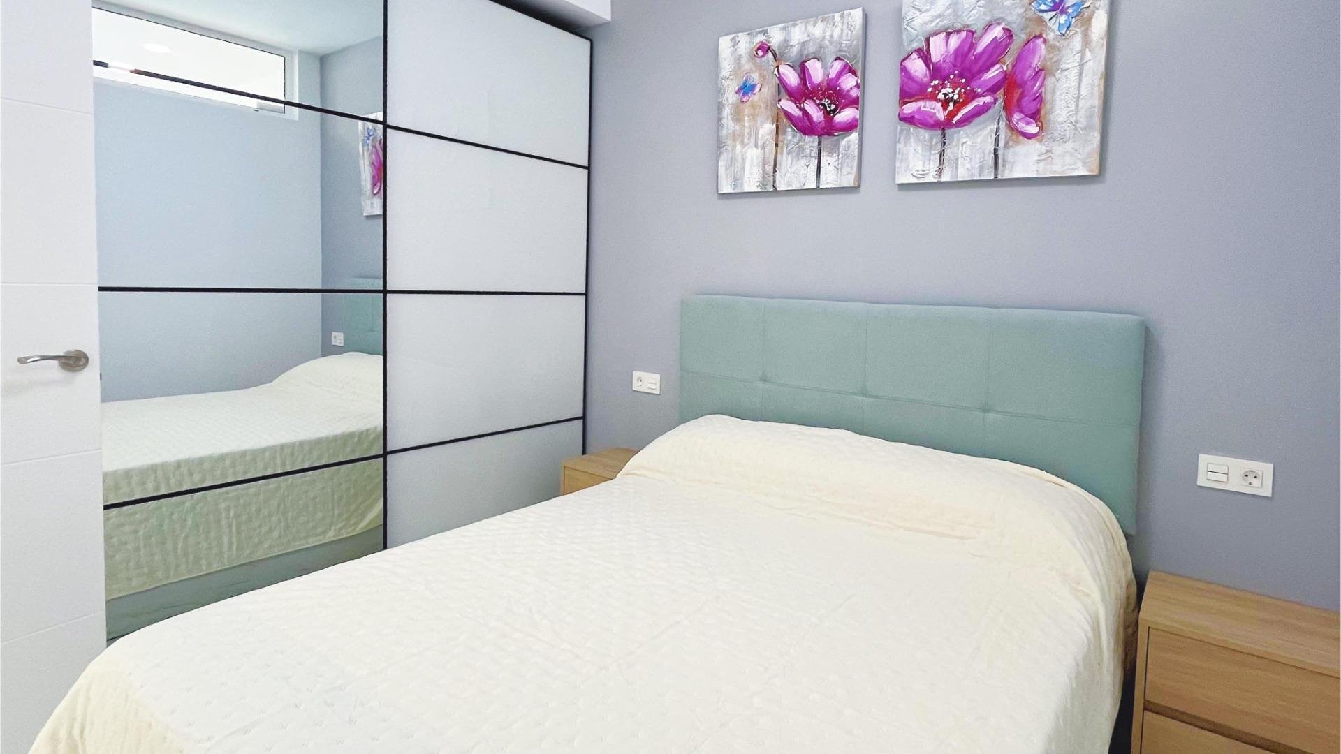 Квартира в Торревьеха, Аликанте, Испания 2 спальни, 90м2 №125401