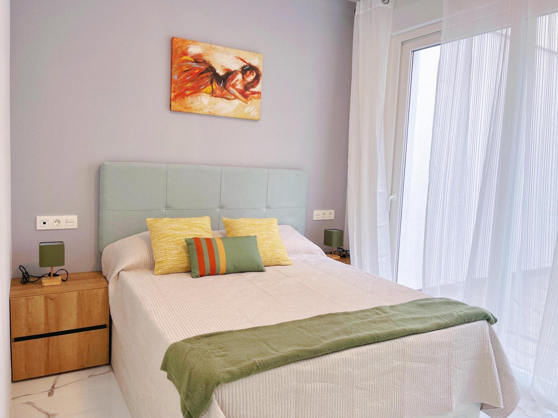 Lägenhet i Torrevieja, Alicante, Spanien 2 sovrum, 90 kvm. Nr. 125399