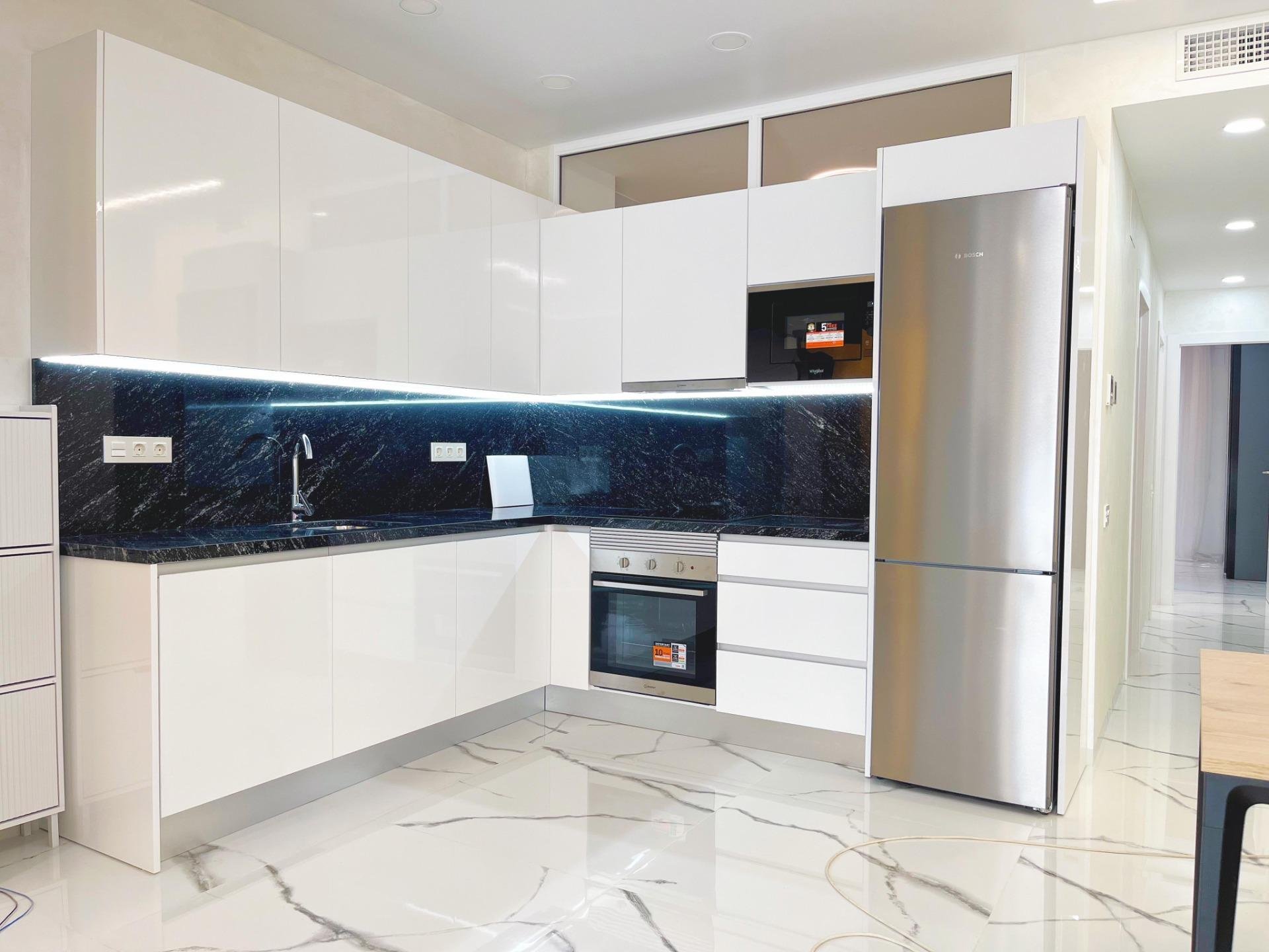 Lägenhet i Torrevieja, Alicante, Spanien 2 sovrum, 90 kvm. Nr. 125399