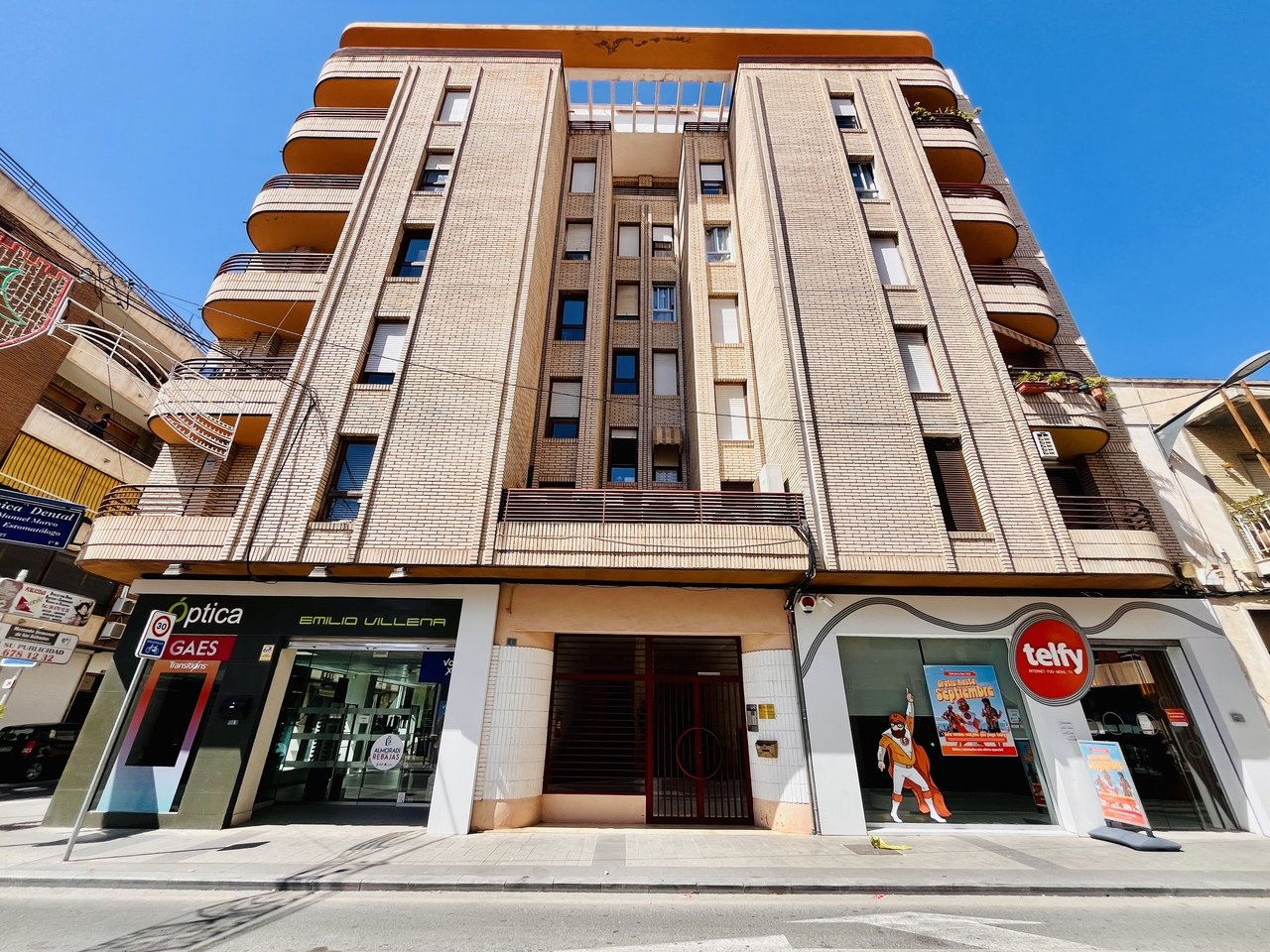Apartment à Almoradi, Alicante, Espagne 4 chambres, 120 m2 No. 129621