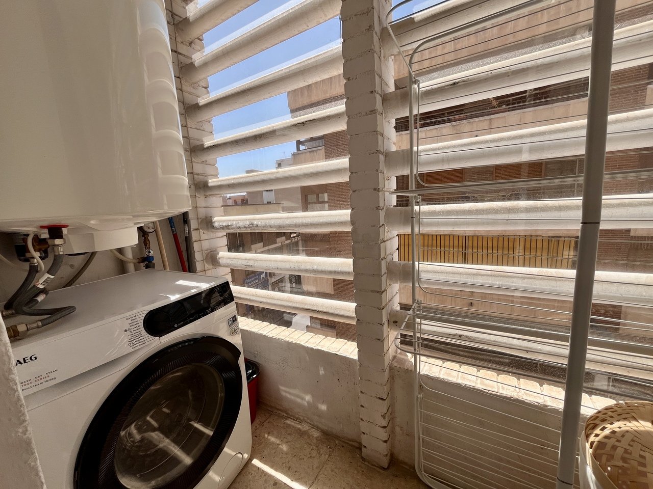 Apartment à Almoradi, Alicante, Espagne 4 chambres, 120 m2 No. 129621