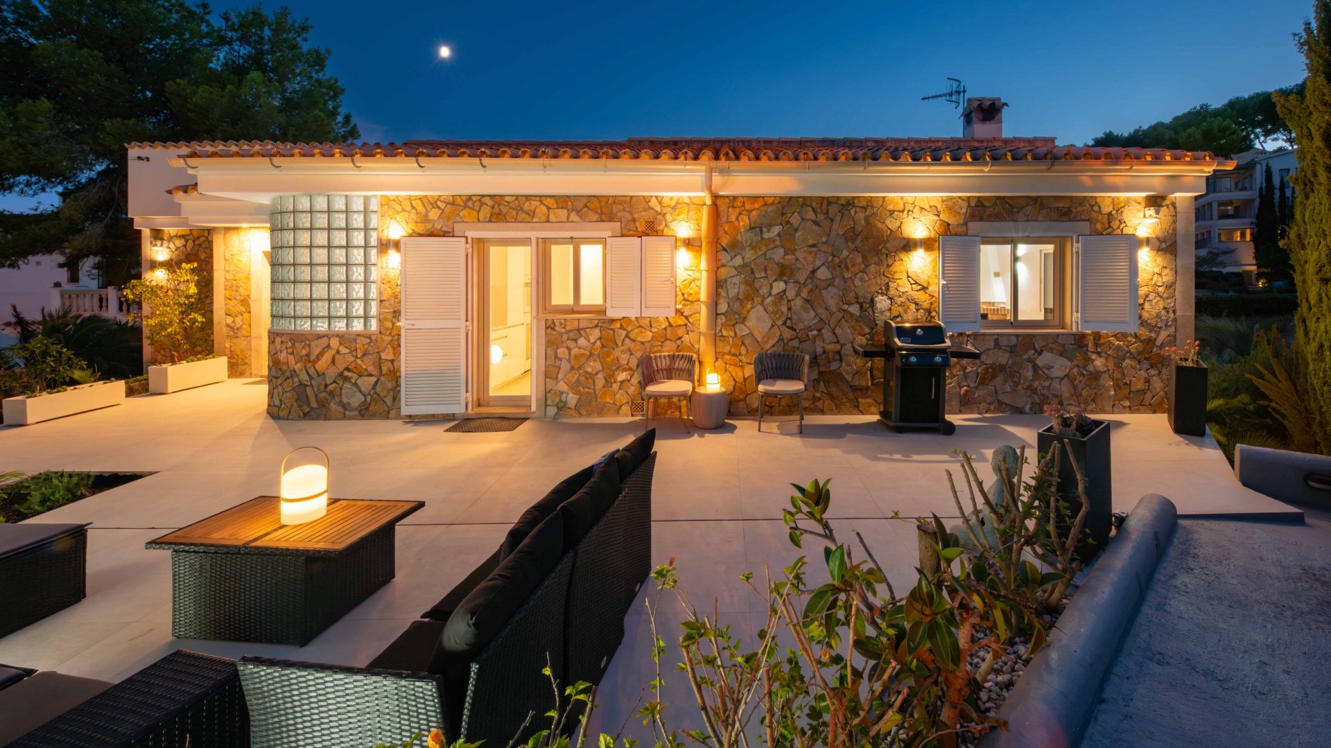 Villa in Peguera, Mallorca, Spain 5 bedrooms, 264 sq.m. No. 128084