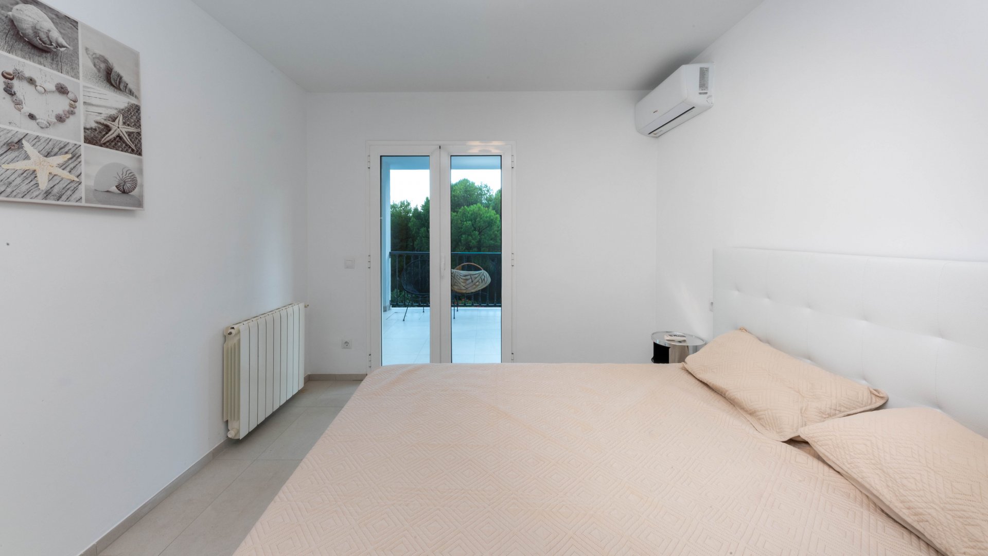 Villa in Peguera, Mallorca, Spain 5 bedrooms, 264 sq.m. No. 128084