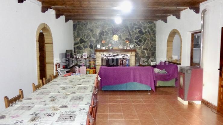 Liikekiinteistö Cantoria, Almeria, Espanja 2 makuuhuonetta, 300 m2 No. 129120