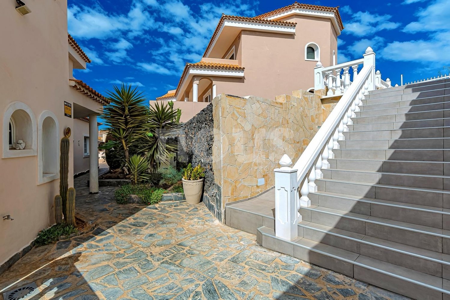 Villa i Callao Salvaje, Tenerife, Spanien 3 sovrum, 250 kvm. Nr. 130737