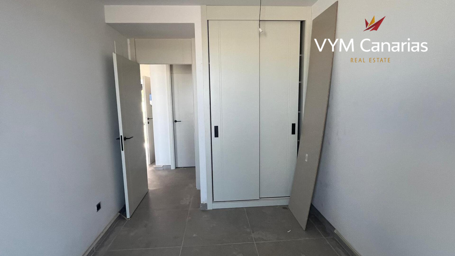 Apartamento en Adeje, Tenerife, España 2 dormitorios, 92 m2 No. 122389