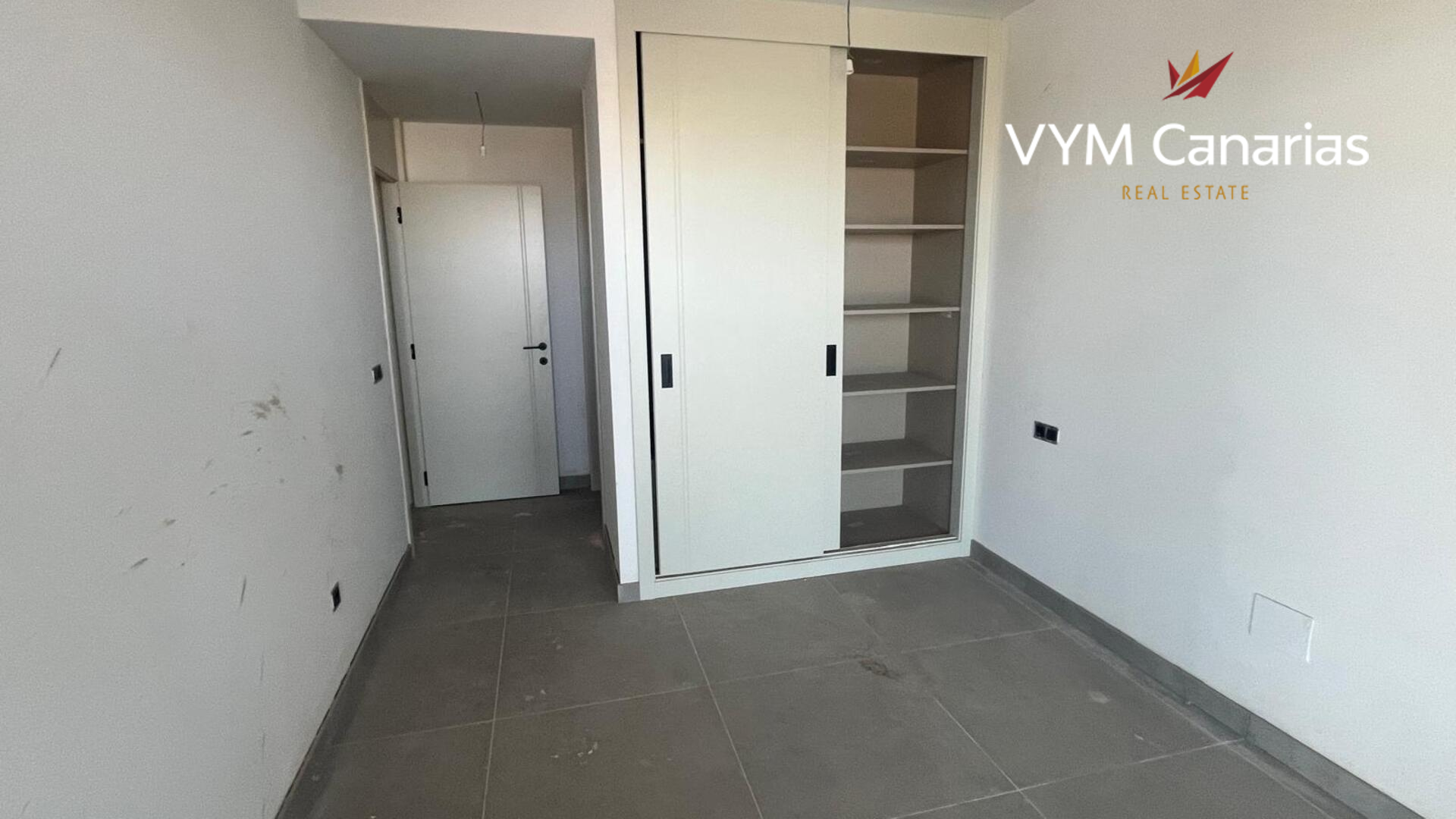Apartamento en Adeje, Tenerife, España 2 dormitorios, 92 m2 No. 122389