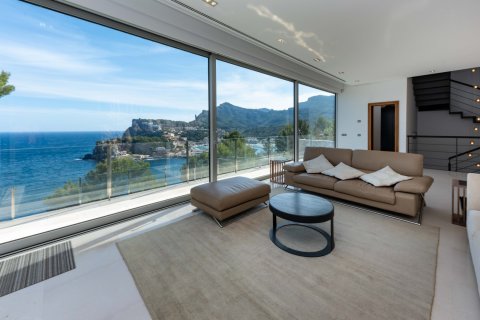 Villa in Port De Soller, Mallorca, Spanien 4 Schlafzimmer, 330 m2 Nr. 131036