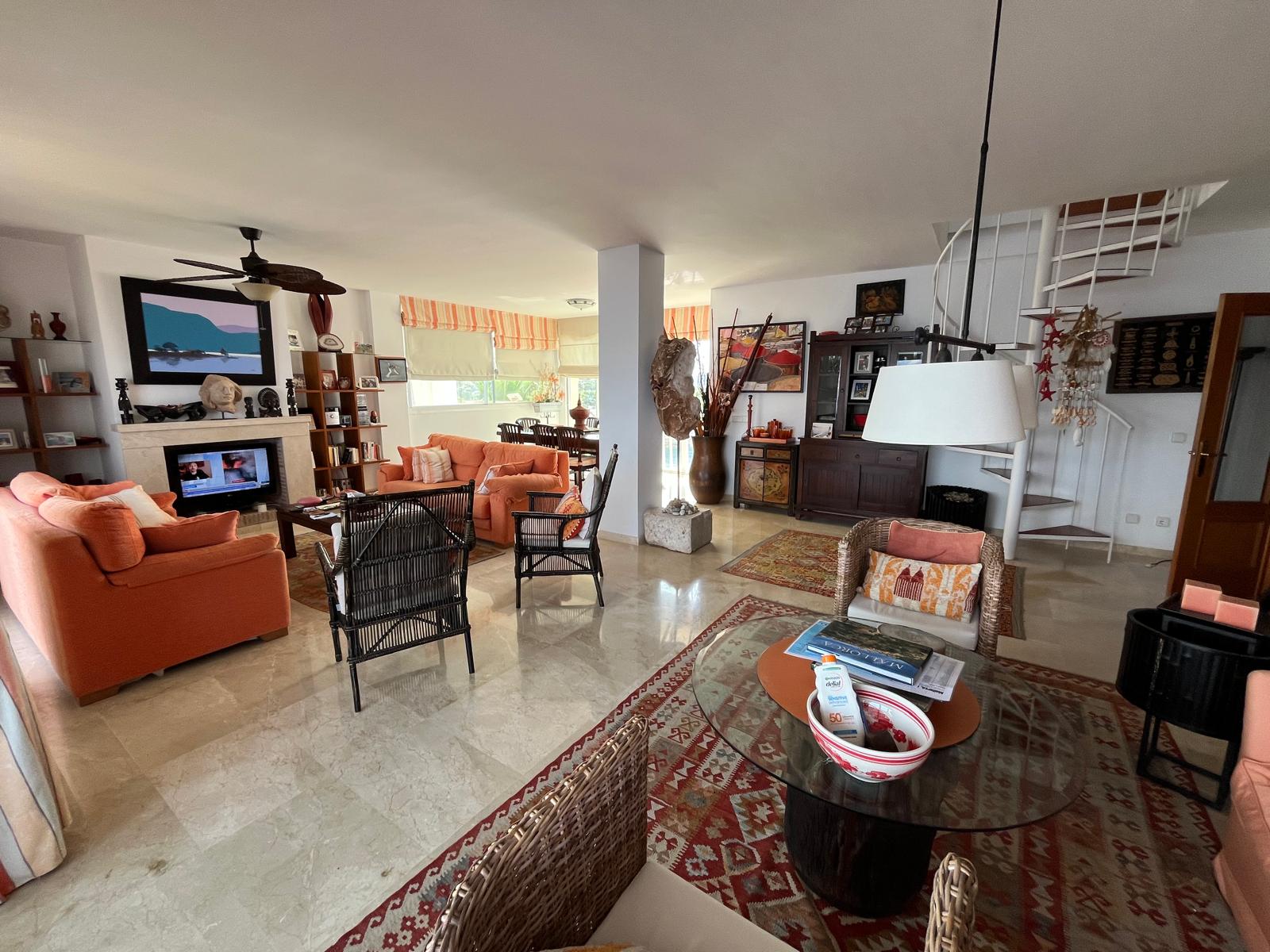 Apartment à Santa Ponsa, Mallorca, Espagne 5 chambres, 152 m2 No. 131039