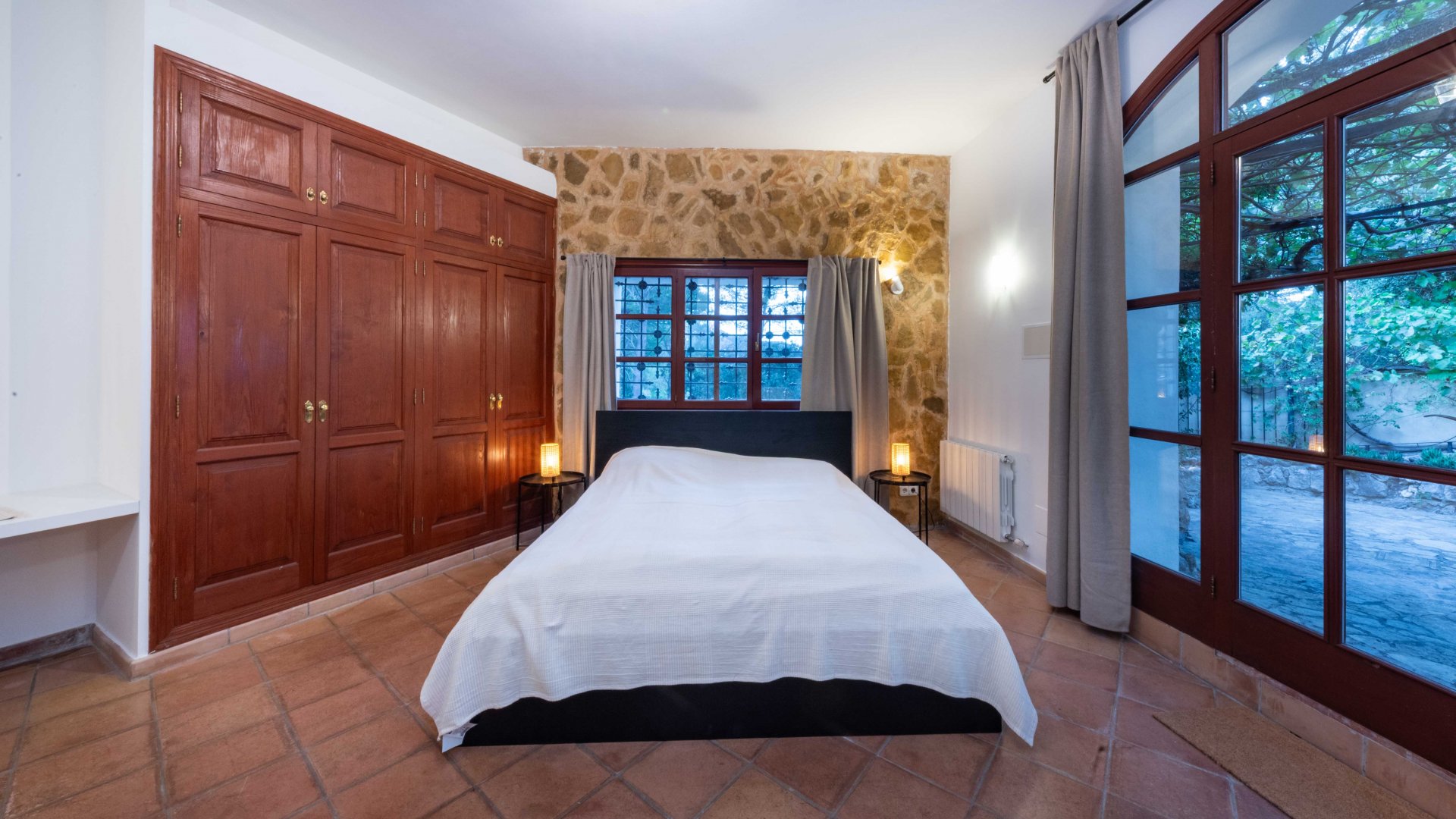 Финка в Эспорлес, Майорка, Испания 4 спальни, 349м2 №131046