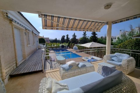 Huvila Torrevieja, Alicante, Espanja 5 makuuhuonetta, 670 m2 No. 128688