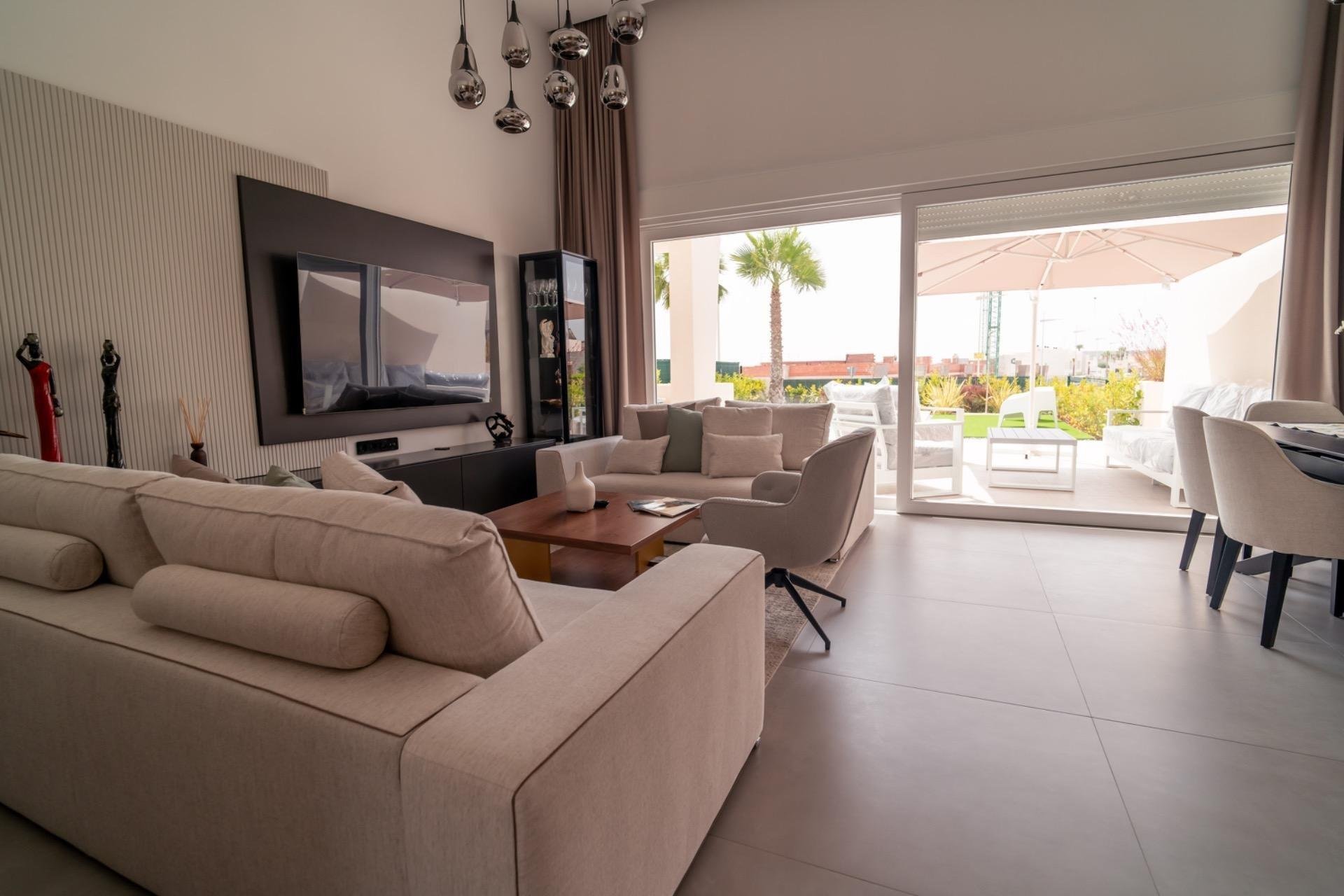 Villa en Algorfa, Alicante, España 3 dormitorios, 342 m2 No. 128687
