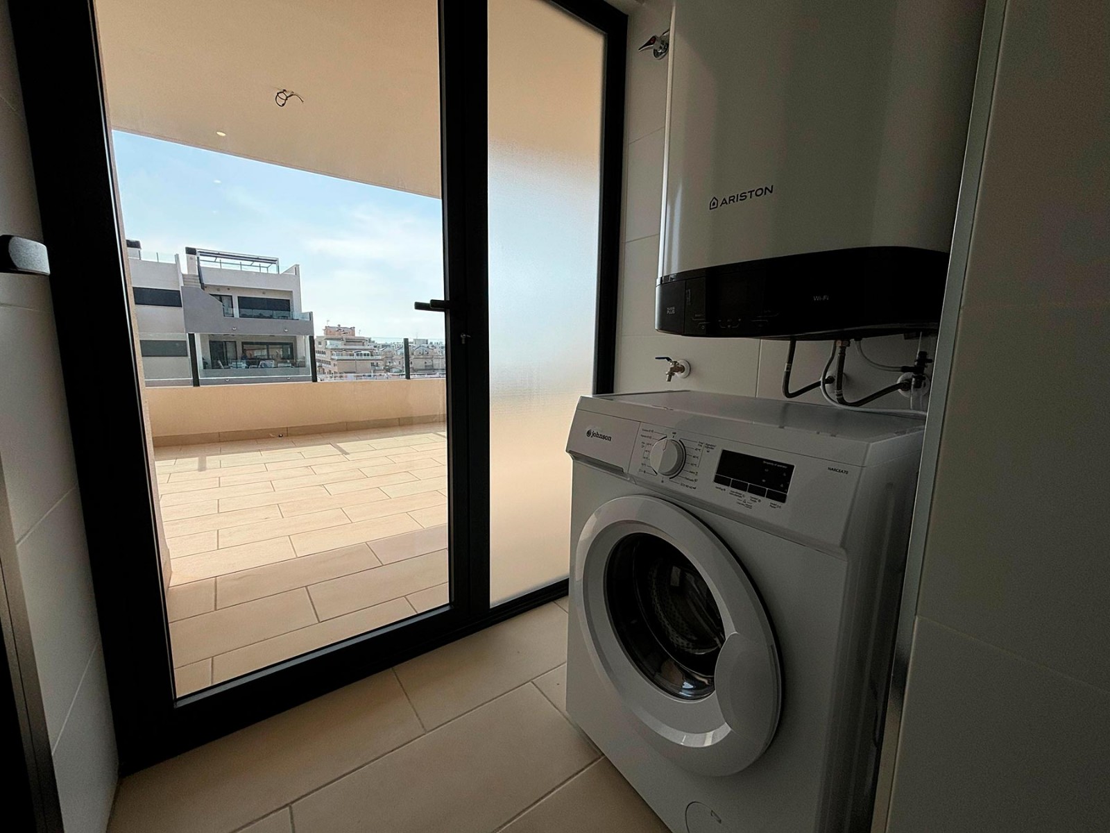 Apartment in San Miguel de Salinas, Alicante, Spain 3 bedrooms, 98 sq.m. No. 131333