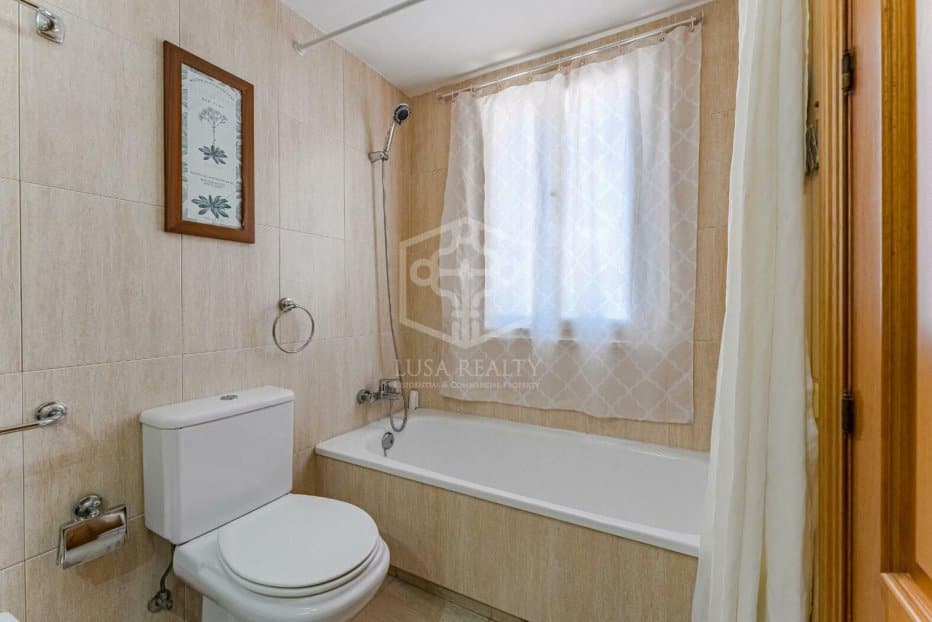 Квартира в Лос-Кристианос, Тенерифе, Испания 4 спальни, 216м2 №128035
