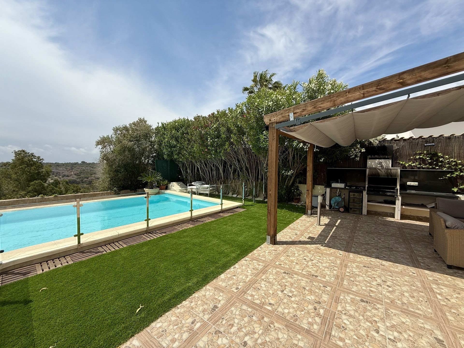 Villa i Alicante, Spanien 4 sovrum, 137 kvm. Nr. 125241