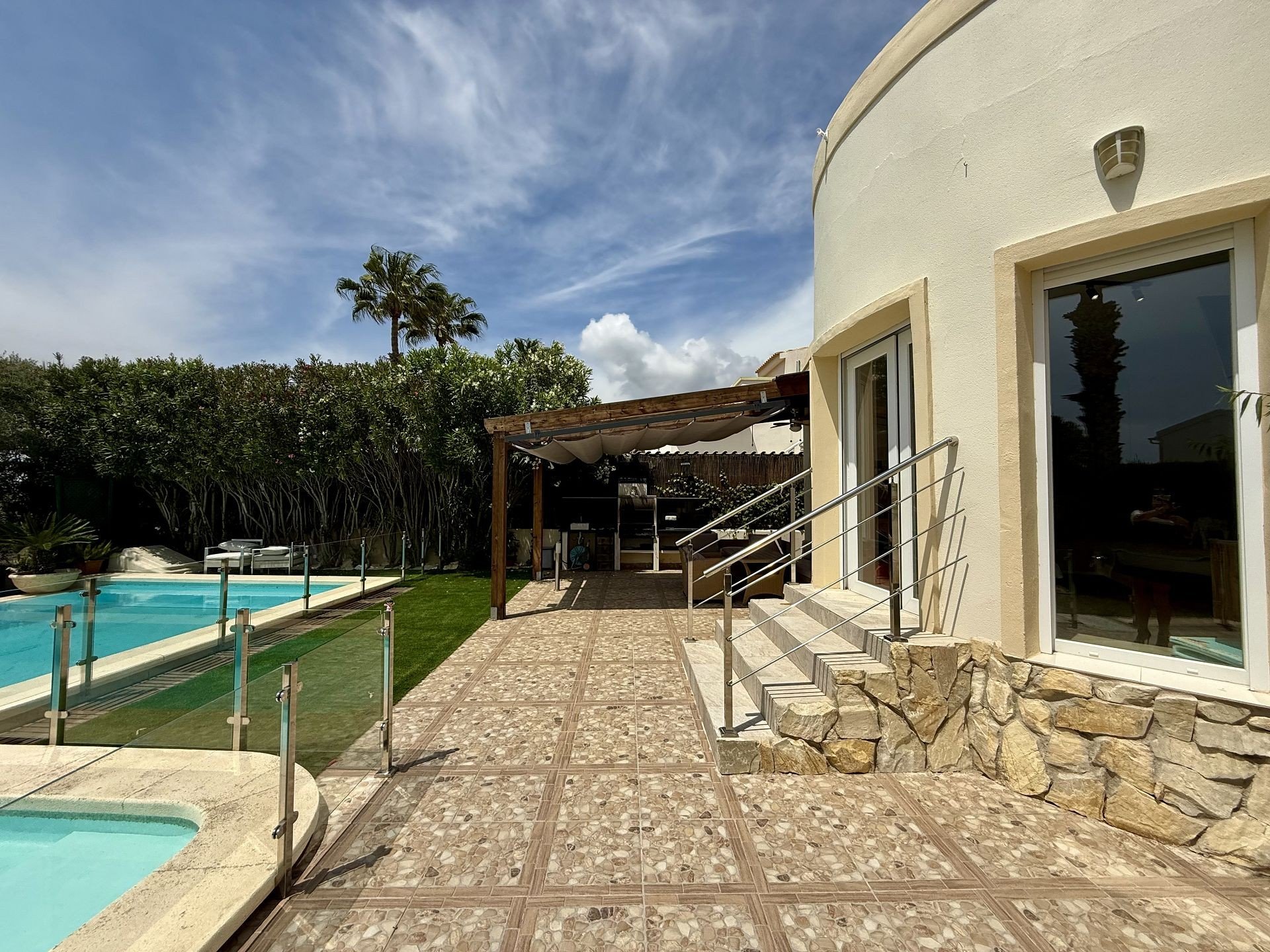 Villa i Alicante, Spanien 4 sovrum, 137 kvm. Nr. 125241