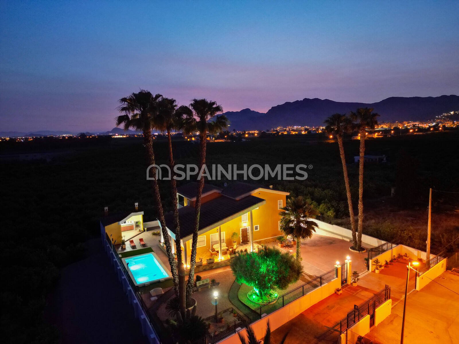 Villa Orihuela, Alicante, Spānijā 5 istabas, 400 m2 Nr. 121146