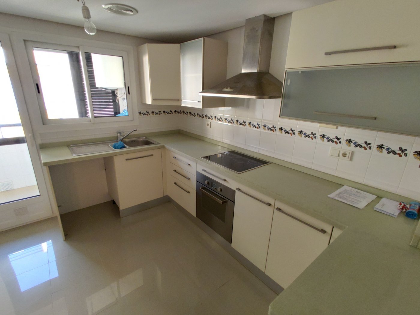 Apartament w Torrevieja, Alicante, Hiszpania 3 sypialnie, 140 mkw. nr 125411