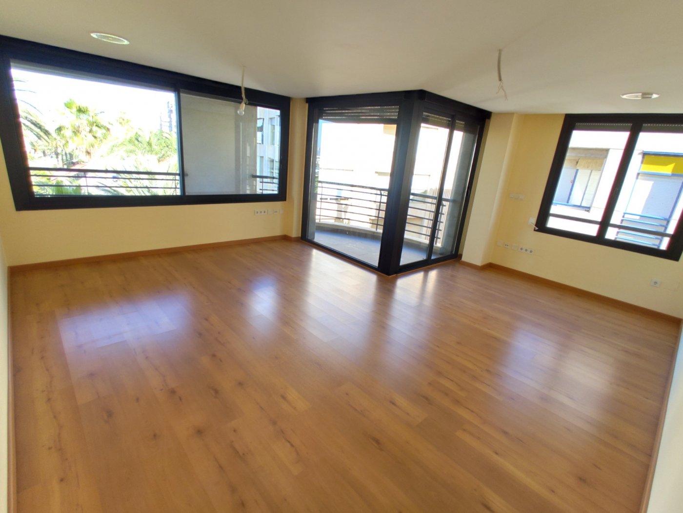 Apartament w Torrevieja, Alicante, Hiszpania 3 sypialnie, 140 mkw. nr 125411