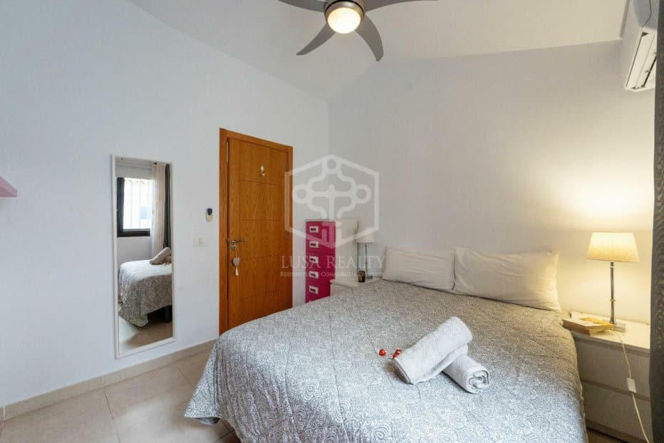 Villa en San Miguel de Abona, Tenerife, España 4 dormitorios, 234 m2 No. 130899