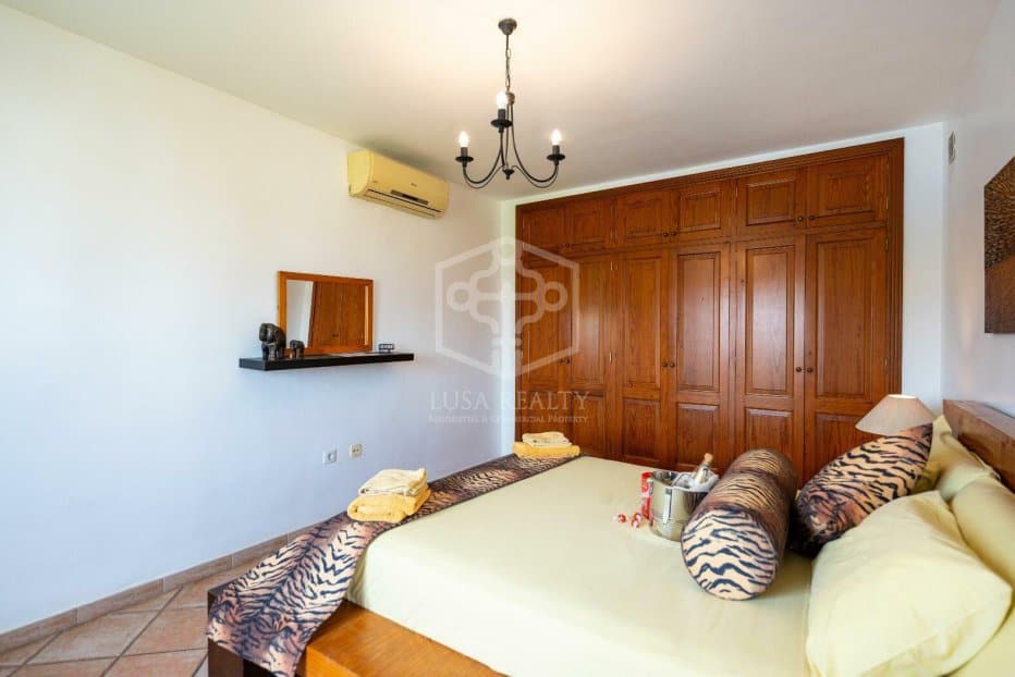 Villa in San Miguel de Abona, Tenerife, Spain 8 bedrooms, 530 sq.m. No. 130897