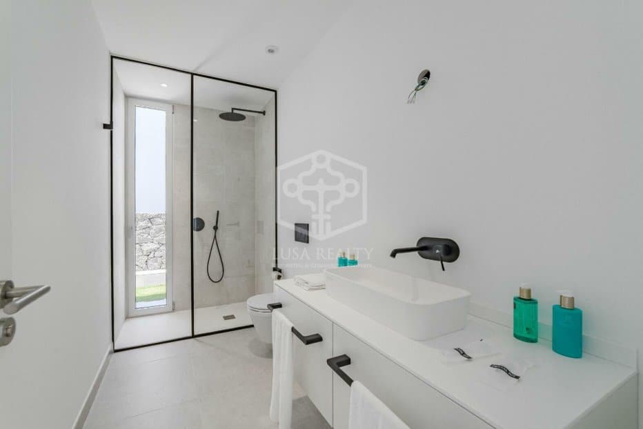 Villa in Adeje, Tenerife, Spain 3 bedrooms, 197 sq.m. No. 130896