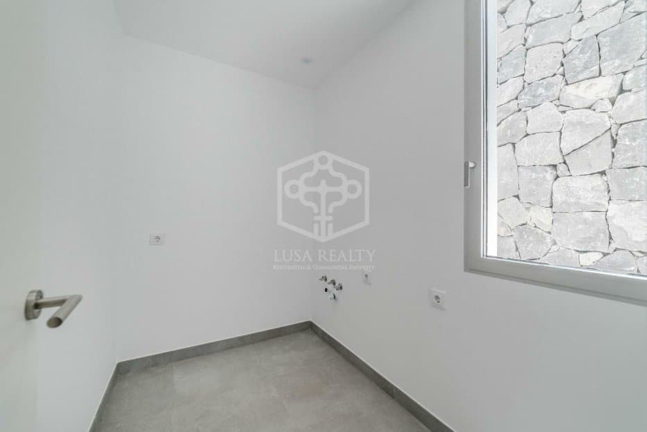 Villa in Adeje, Tenerife, Spain 3 bedrooms, 197 sq.m. No. 130896