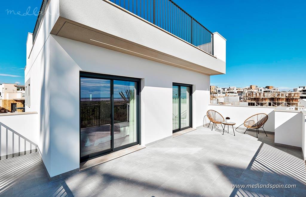 Huvila San Miguel de Salinas, Alicante, Espanja 3 makuuhuonetta, 237 m2 No. 129806