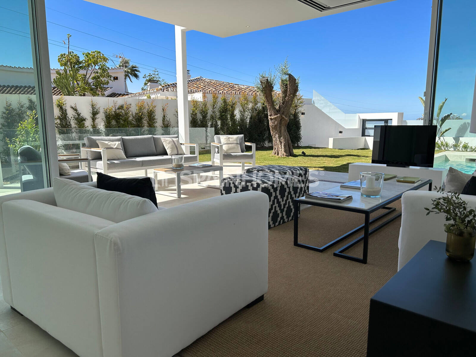Villa a Marbella, Malaga, Spagna 4 camere da letto, 250 mq. N° 121323