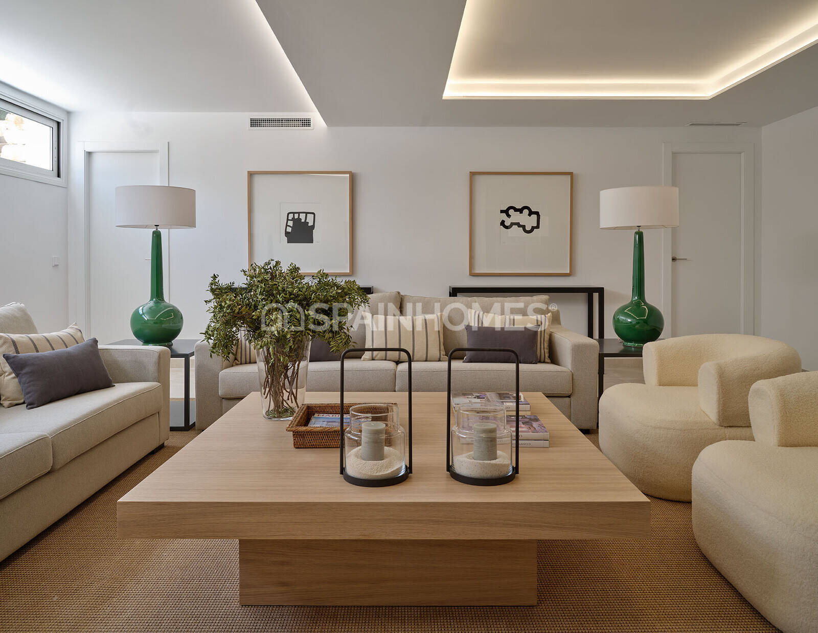 Villa a Marbella, Malaga, Spagna 4 camere da letto, 250 mq. N° 121323