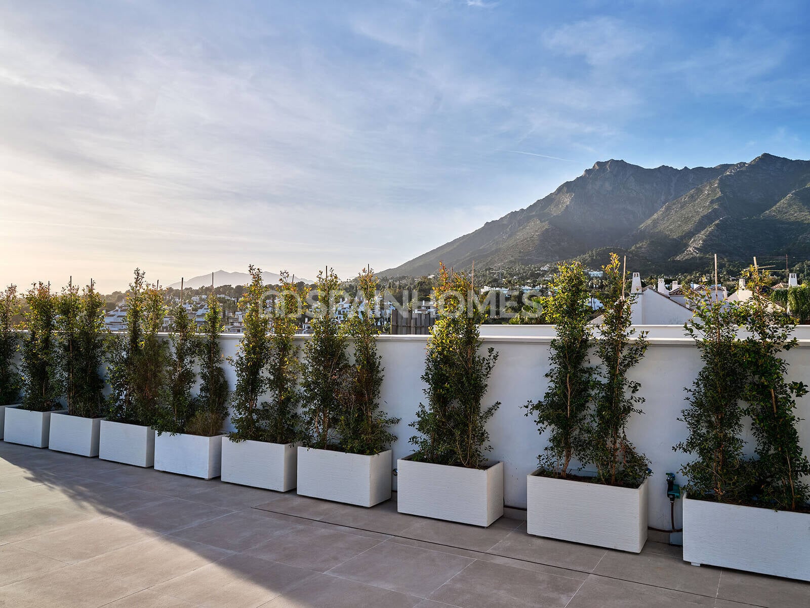 Villa a Marbella, Malaga, Spagna 4 camere da letto, 250 mq. N° 121323