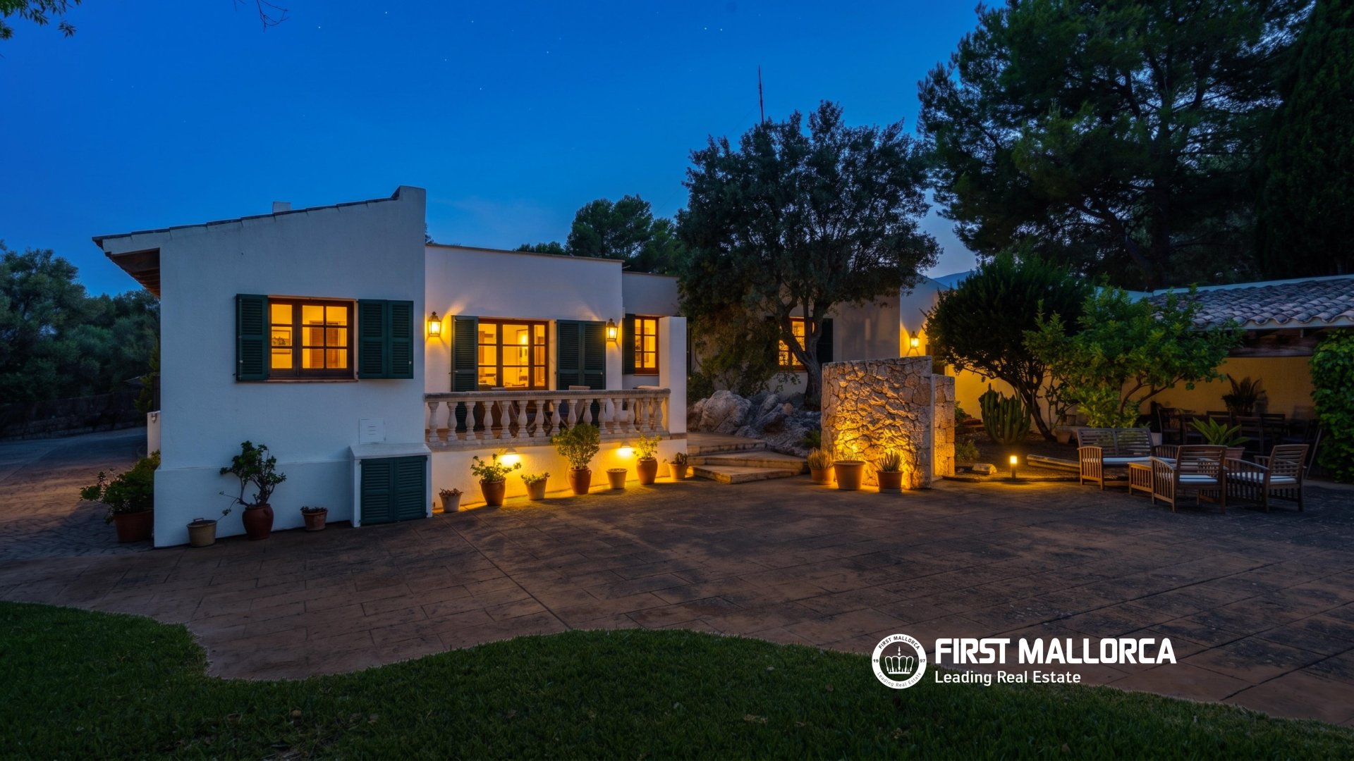 Finca i Establiments, Mallorca, Spanien 4 sovrum, 300 kvm. Nr. 128123