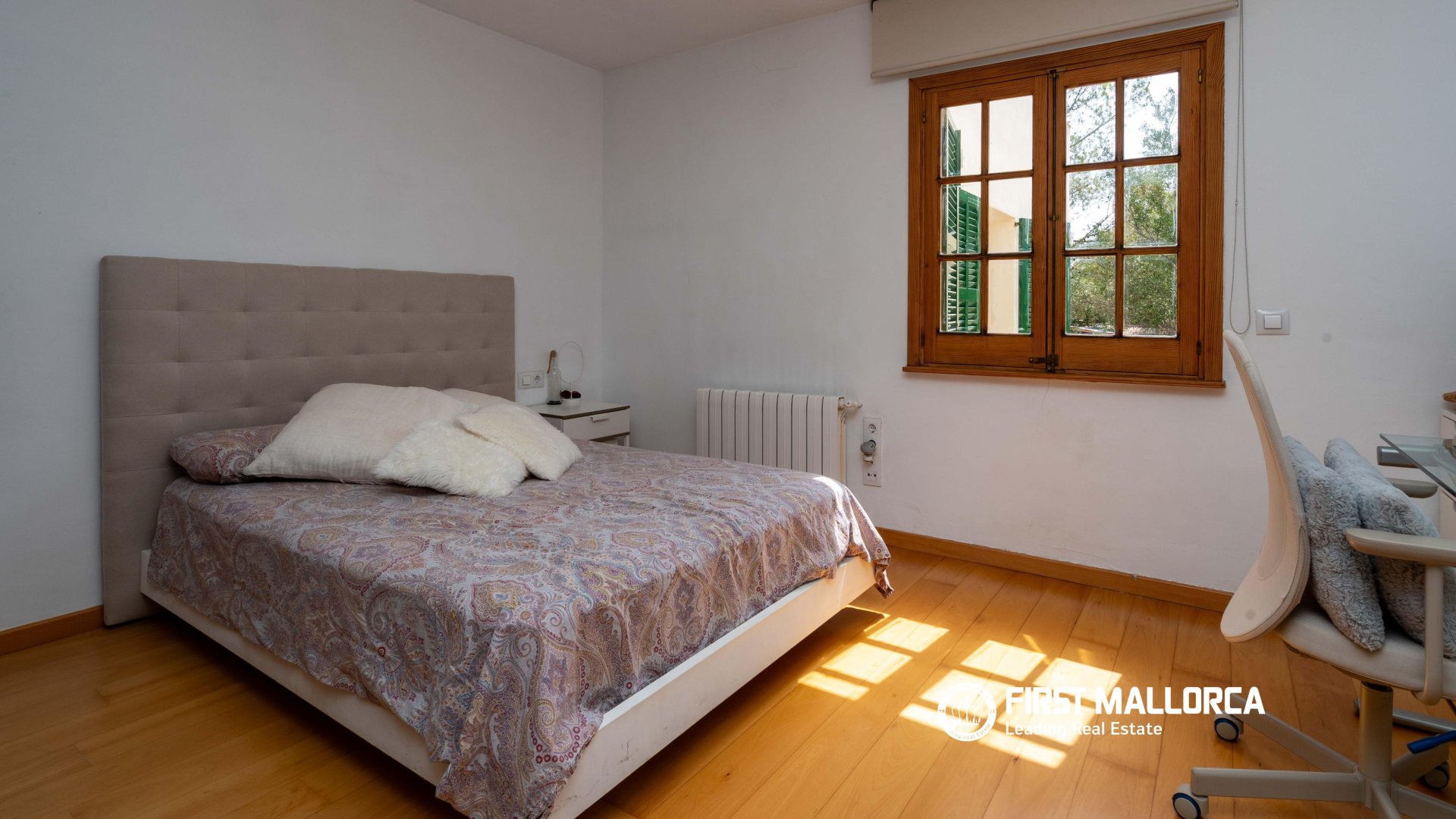 Finca i Establiments, Mallorca, Spanien 4 sovrum, 300 kvm. Nr. 128123